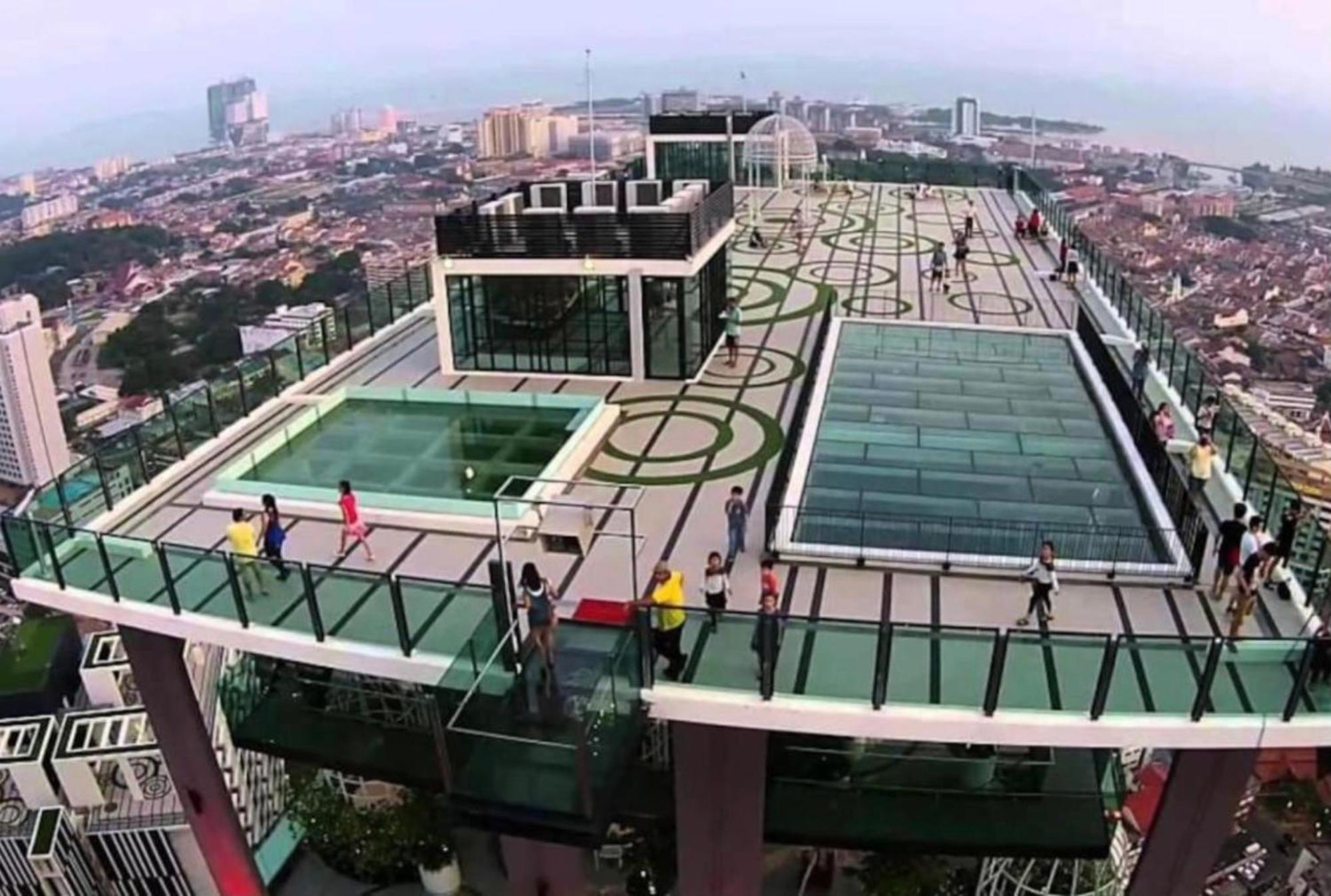 The Shore Walking 10 Mins To Jonker Streets Malacca Exterior photo